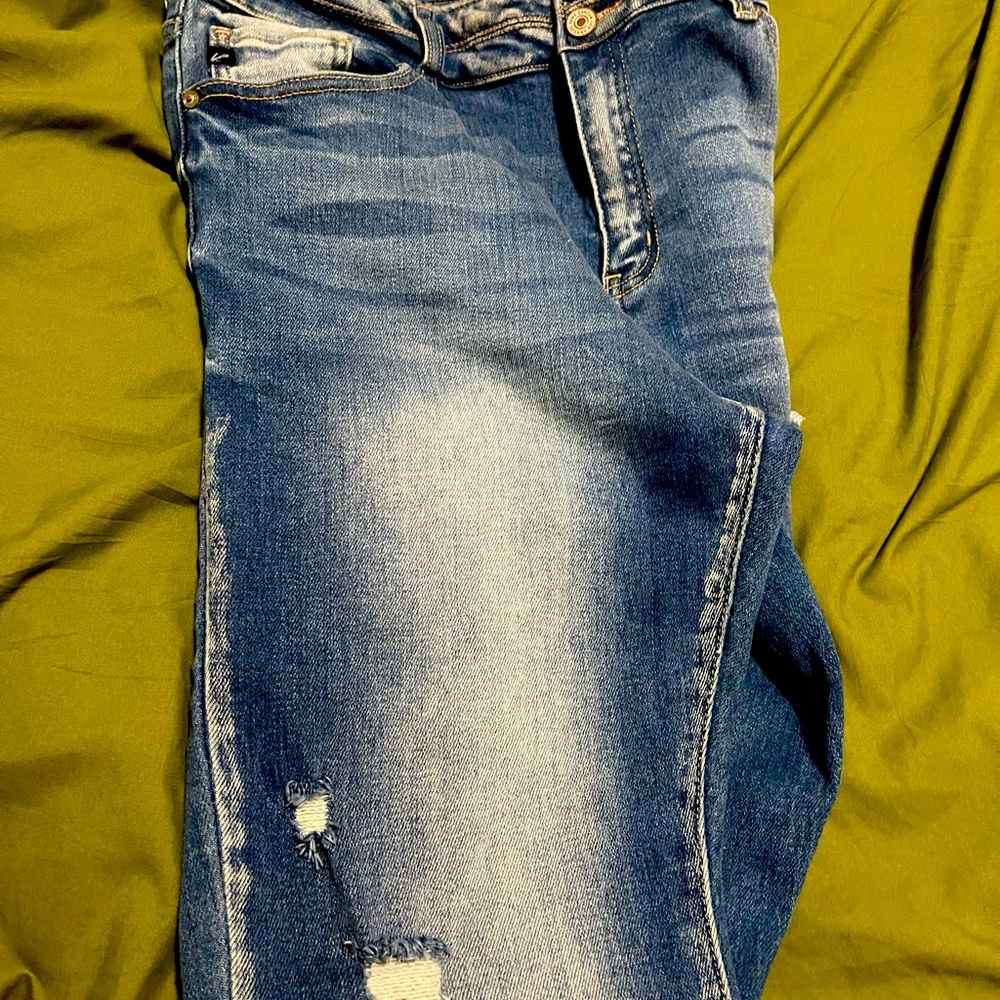 ❤️ Pick 3/30 👖 Jeans